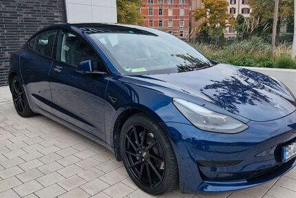 Tesla Model 3 56.500 km 30.500 &euro; Stuttgart 70191