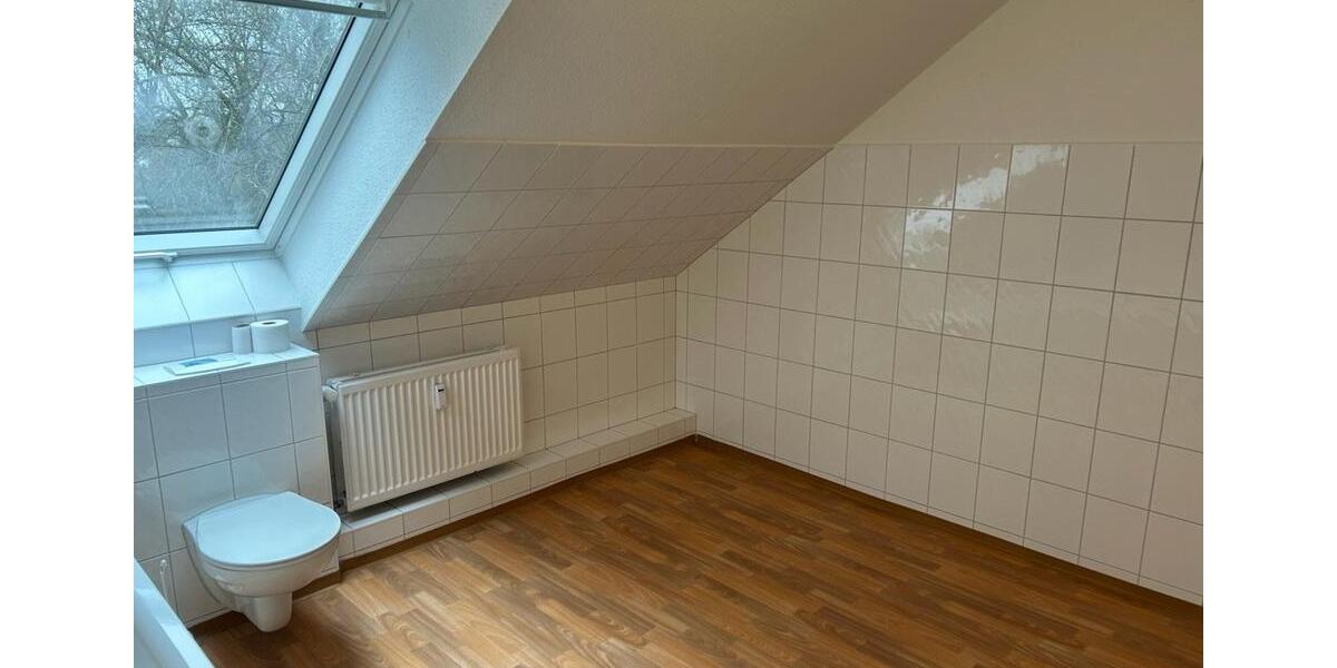 Etagenwohnung Anklam - 2 Zimmer, 63 m&sup2;, 440&euro; | Angebot:26301300
