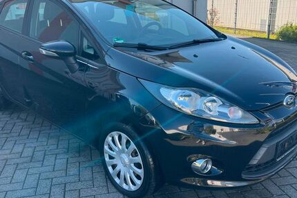 Ford Fiesta 176.000 km 2.500 &euro; Lippstadt 59557