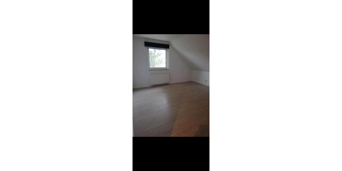 Etagenwohnung Osternienburger Land - 3 Zimmer, 80 m&sup2;, 550&euro; | Angebot:26409640