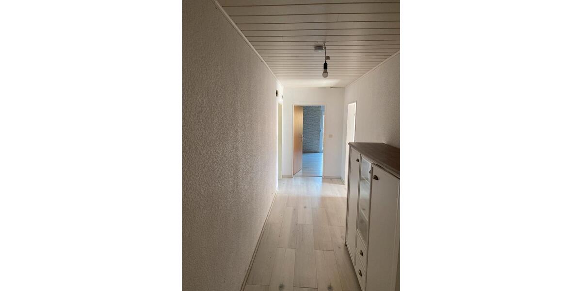 Einfamilienhaus Bückeburg - 9 Zimmer, 202 m&sup2;, 289.000&euro; | Angebot:26729244