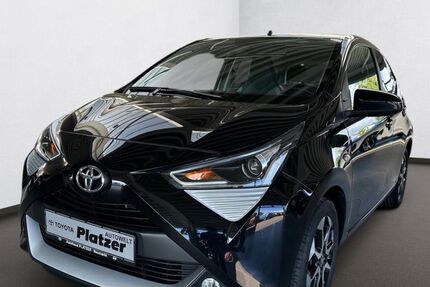 Toyota Aygo (X) 27.783 km 10.980 &euro; Neumarkt 92318