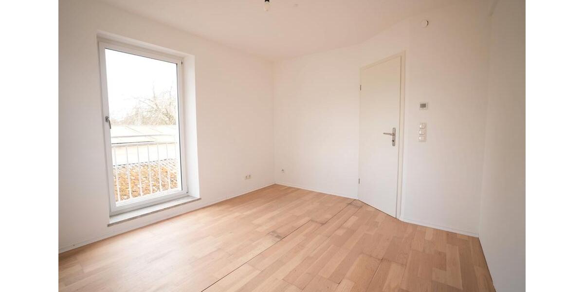 Mehrfamilienhaus, Wohnhaus Altötting - 10 Zimmer, 238 m&sup2;, 648.000&euro; | Angebot:26279283