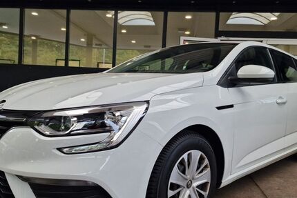 Renault Megane 76.000 km 9.800 € Göttingen 37081