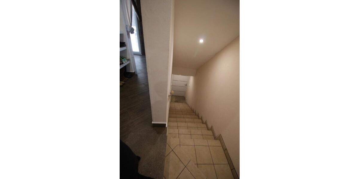 Schöne Wohnung im Dreiseitenhof 3 zimmer