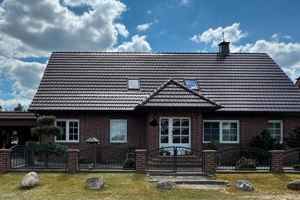 Haus Dömitz - 4 Zimmer, 220 m&sup2;, 449.000&euro; | Angebot:26648348