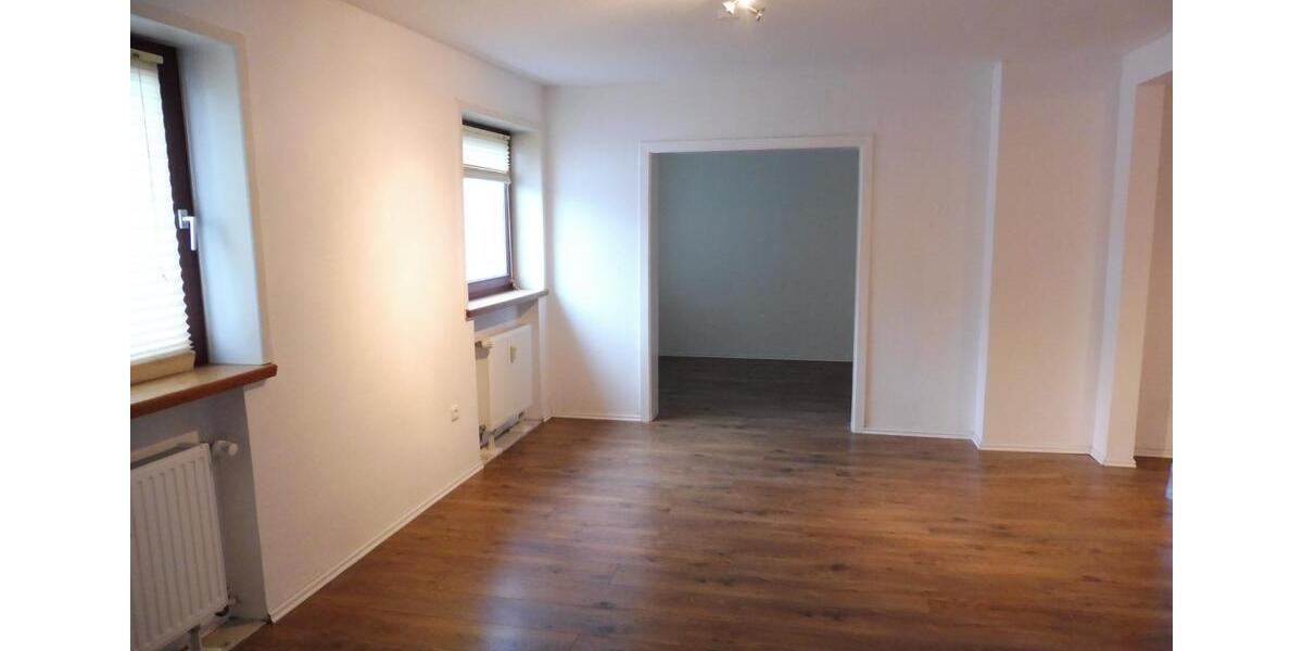 Einfamilienhaus Hechthausen - 6 Zimmer, 179 m&sup2;, 1.120&euro; | Angebot:14085141