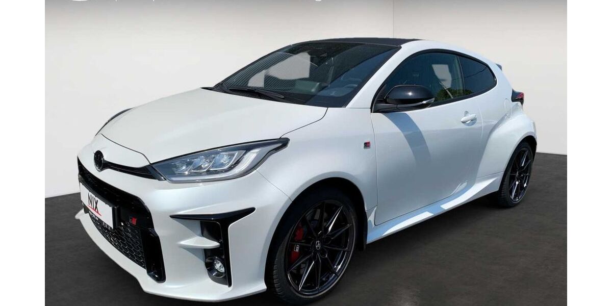 Toyota Andere 8.200 km 37.990 &euro; Petersberg 36100