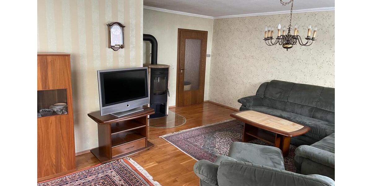 Etagenwohnung Küps - 5 Zimmer, 120 m&sup2;, 800&euro; | Angebot:25872213