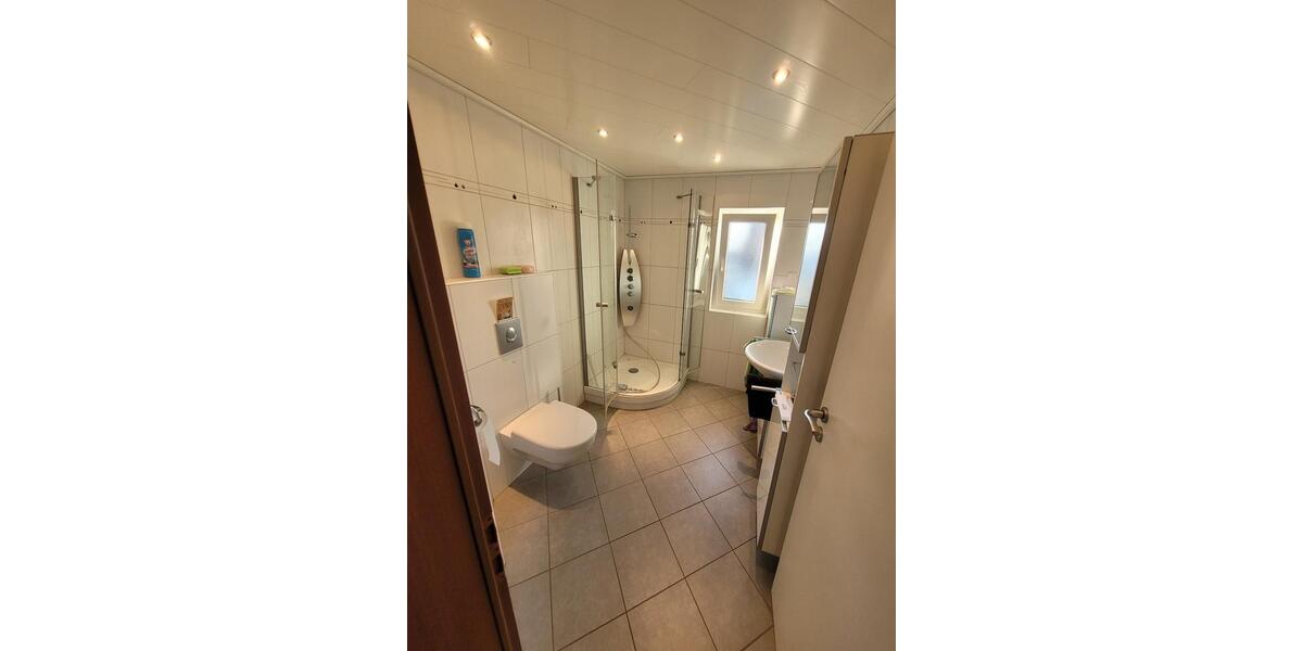 4-Zimmer Quattro-Haus mit Stellplatz in Bottrop-Eigen 4 zimmer