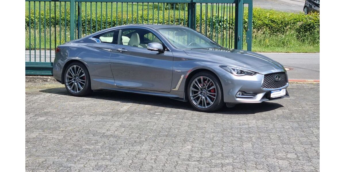INFINITI Q60 124.000 km 26.900 € Frankfurt 60313