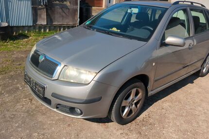 Skoda Fabia 181.000 km 1.500 &euro; Bad Belzig 14806