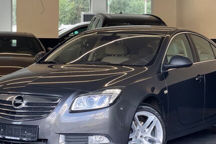 Opel Insignia 229.000 km 4.200 € Alfter bei Bonn 53347