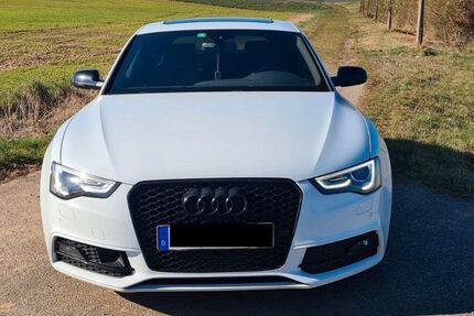 Audi A5 201.000 km 15.399 &euro; Illingen 66557