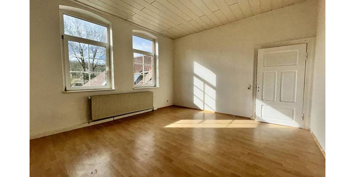 Etagenwohnung Stolzenau - 4 Zimmer, 188 m&sup2;, 129.000&euro; | Angebot:26306271