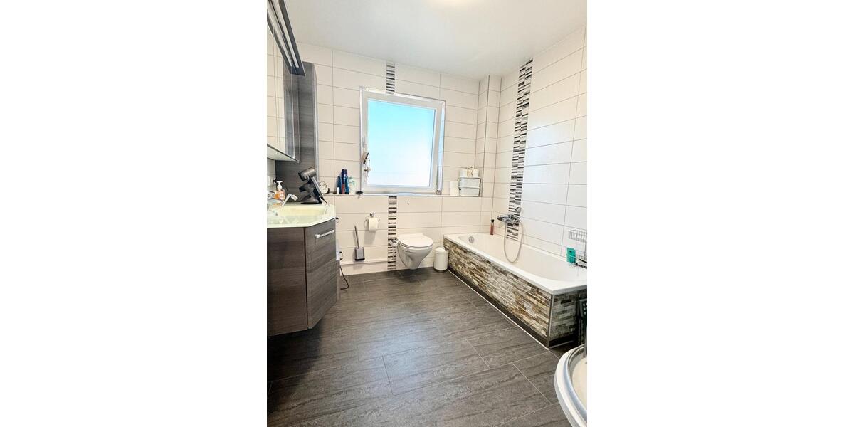 Reihenhaus Königsbrunn - 6 Zimmer, 148 m&sup2;, 750.000&euro; | Angebot:26864401