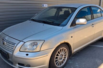 Toyota Avensis 295.000 km 1.500 &euro; Berlin 13089