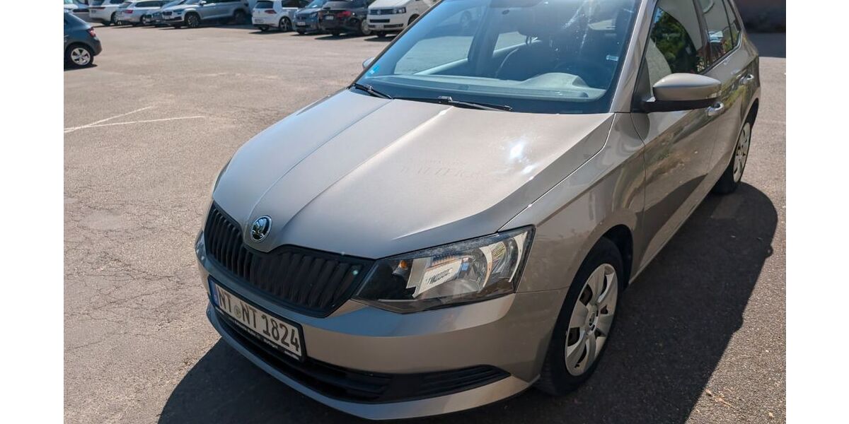Skoda Fabia 92.378 km 7.950 &euro; Nürtingen 72622