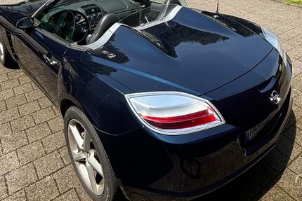 Opel GT 71.000 km 15.500 &euro; Beckingen 66701