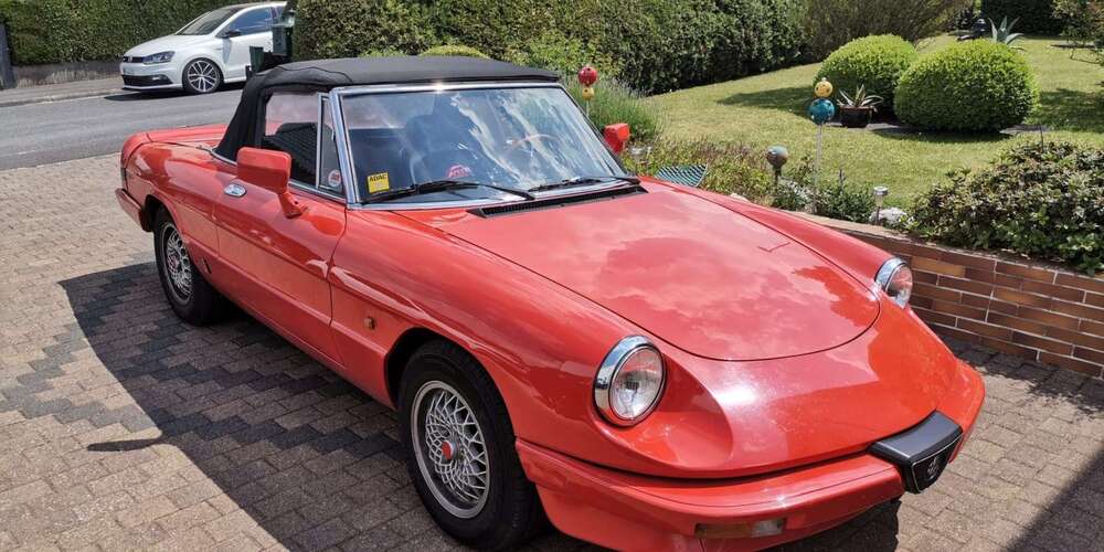 Alfa Romeo Spider 202.180 km 9.320 &euro; Treuen 08233