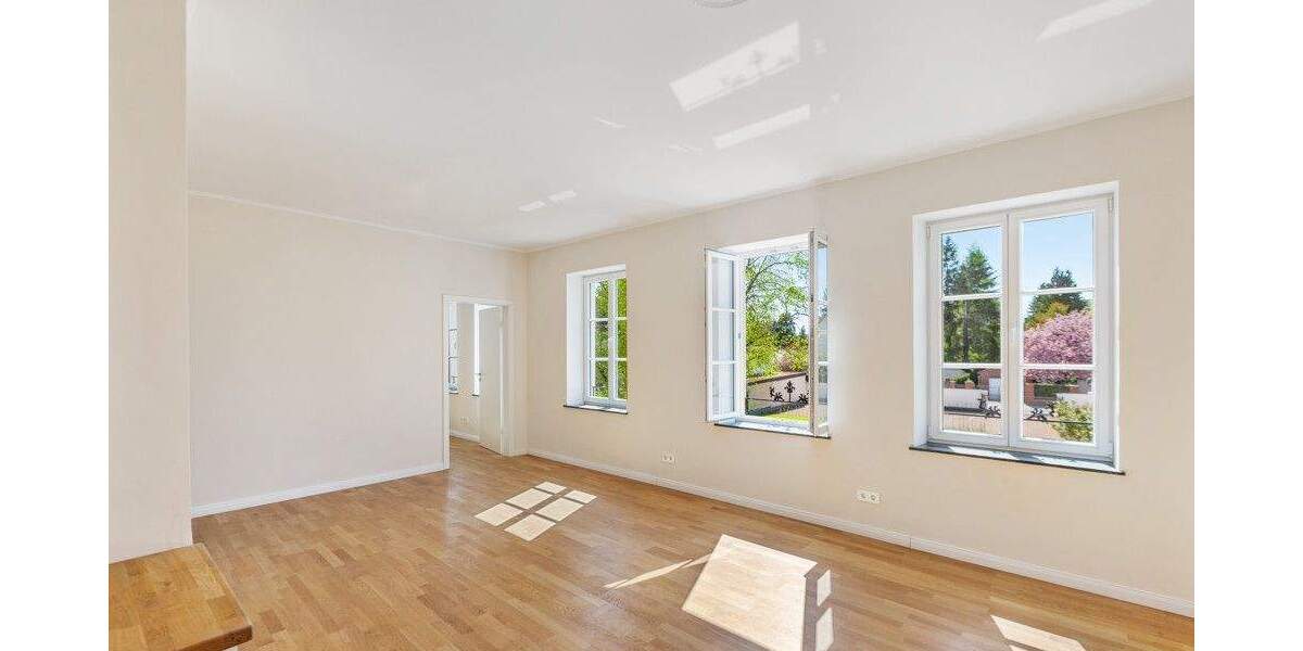 Einfamilienhaus Saarlouis - 5 Zimmer, 135 m&sup2;, 1.760&euro; | Angebot:24424035