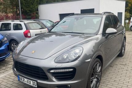 Porsche Cayenne 137.000 km 29.500 € Buch 13125