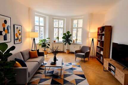 Wohnung zum Mieten in Dresden 1.699 € 146.62 m² 4 zimmer