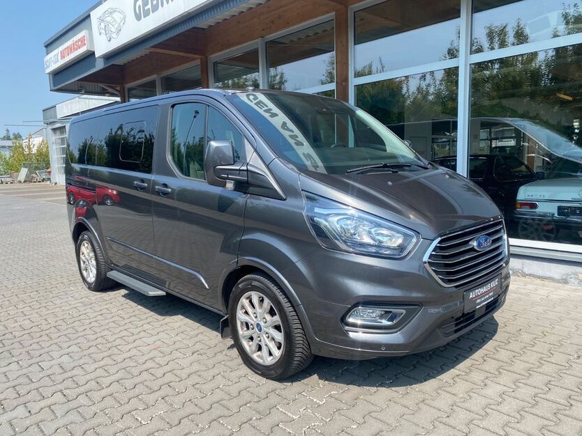 Ford Tourneo Custom 82.439 km 29.990 € Ehringshausen 35630