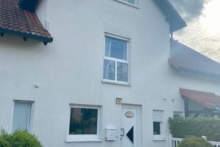 Haus Erkner - 4 Zimmer, 125 m&sup2;, 1.600&euro; | Angebot:25057423