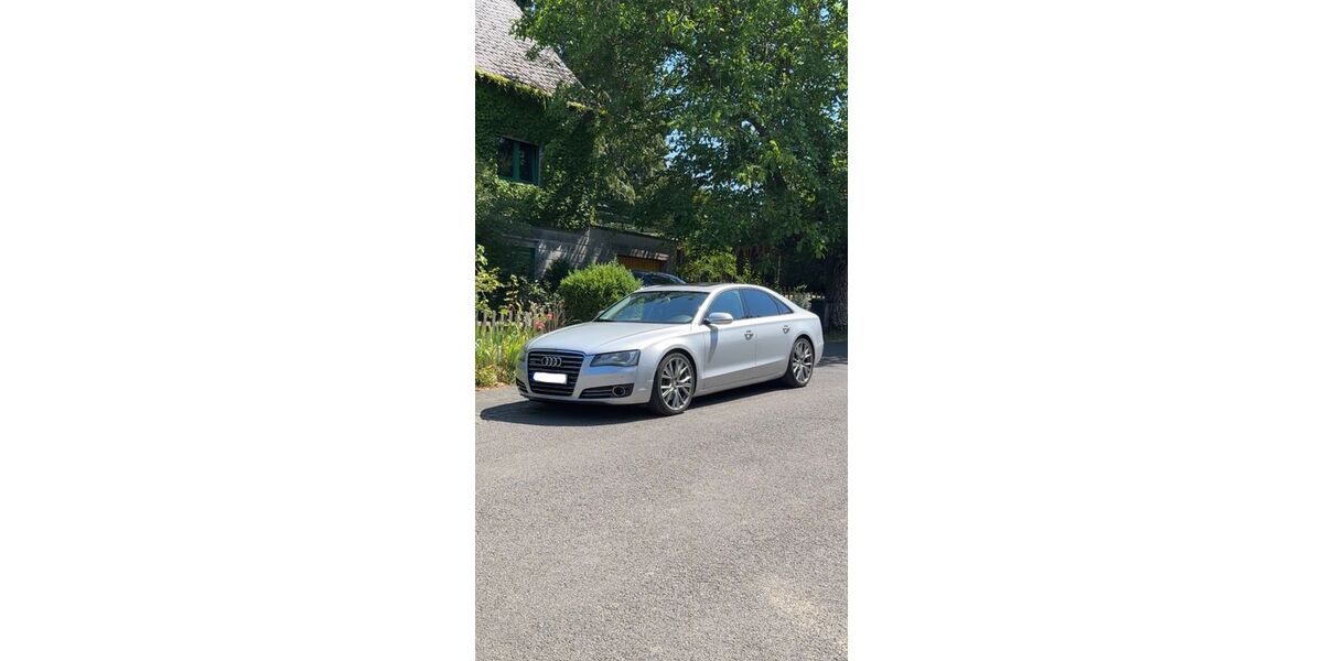 Audi A8 235.000 km 14.500 &euro; Mannheim 68199