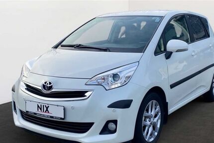 Toyota Verso-S 28.495 km 14.690 &euro; Offenbach 63071