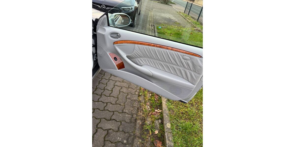 Mercedes-Benz CLK 320 144.000 km 11.000 &euro; Aerzen 31855