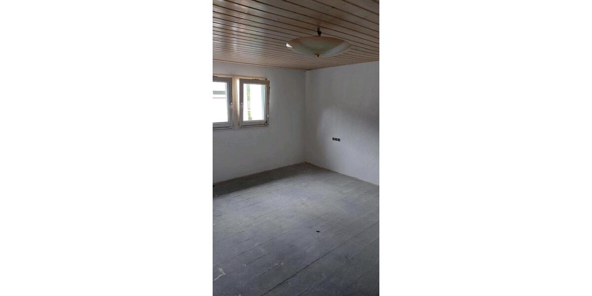Einfamilienhaus Neuwied - 5 Zimmer, 120 m&sup2;, 129.000&euro; | Angebot:26511851
