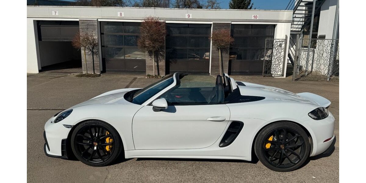 Porsche Boxster 8.450 km 95.500 &euro; Lübeck 23569