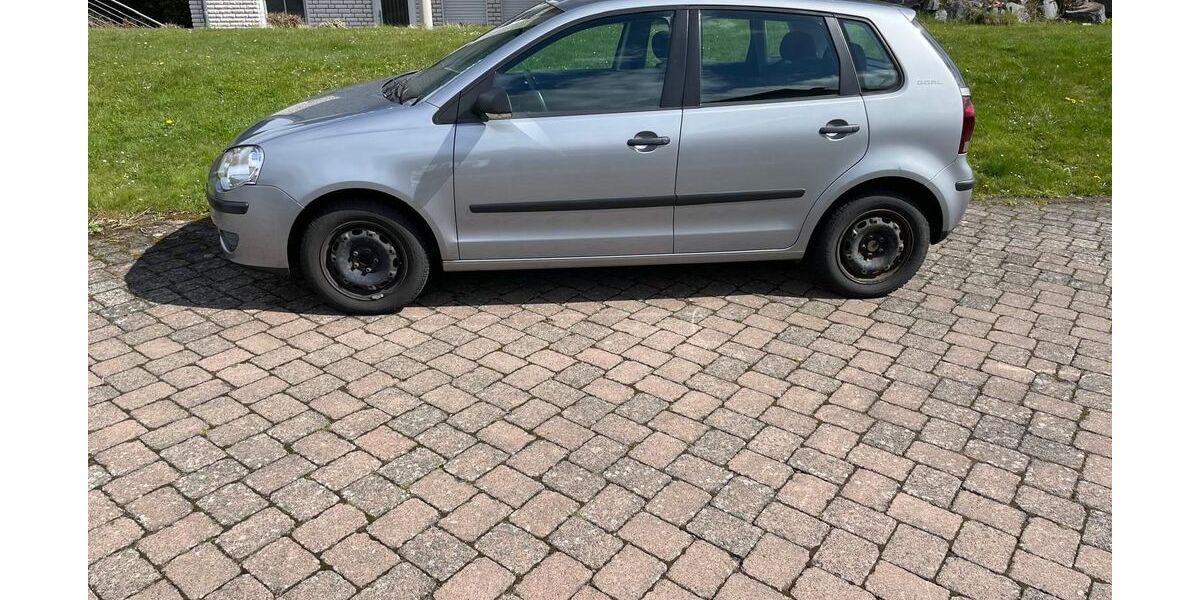 VW Polo 76.000 km 3.500 &euro; Steimel 57614