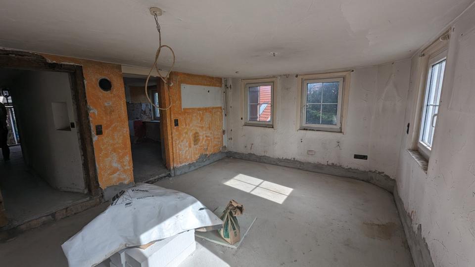 Doppelhaushälfte Lorch - 10 Zimmer, 120 m&sup2;, 179.000&euro; | Angebot:24764848