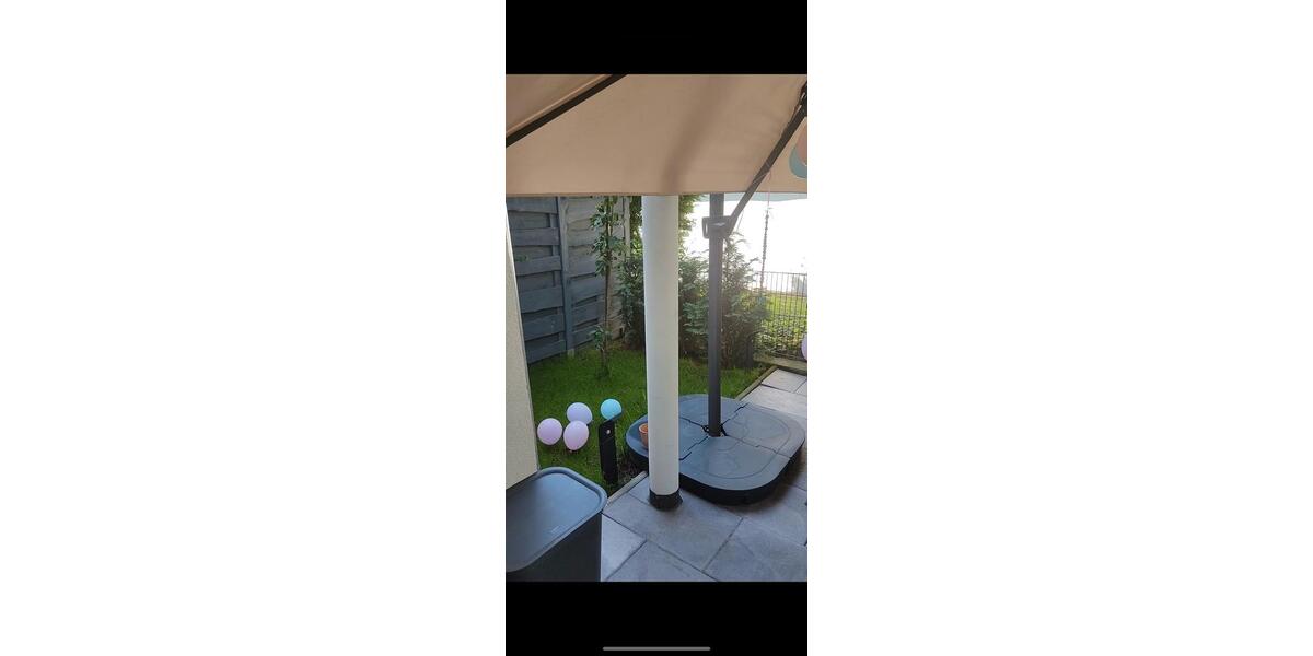 Hochwertige Wohnung mit eigenem Garten und zwei Stellplätzen 4 zimmer