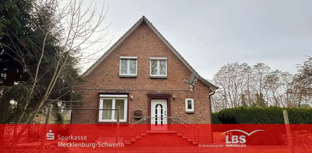 Haus zum Kaufen in Lübz 169.000 € 119 m² 4.5 zimmer