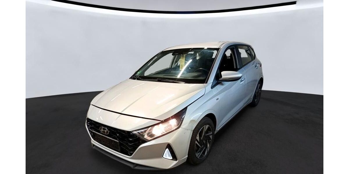 Hyundai i20 103.000 km 10.999 &euro; Fulda 36043