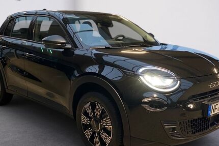 Fiat 600 4.700 km 24.990 &euro; Husum 25813