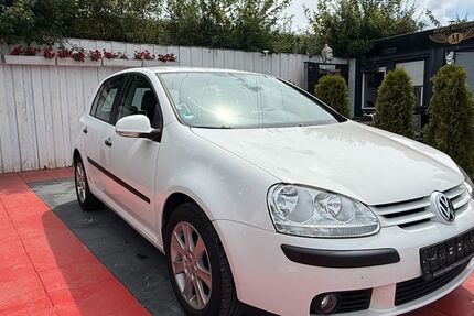 VW Golf 200.000 km 1.750 &euro; Ichenhausen 89335