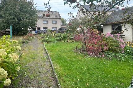 Gemütliches Zweifamilienhaus mit Garten in Börnichen 7 zimmer