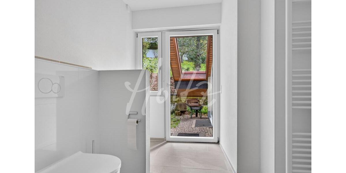 Terrassenwohnung Bollschweil - 5 Zimmer, 150 m&sup2;, 1.600&euro; | Angebot:26252293