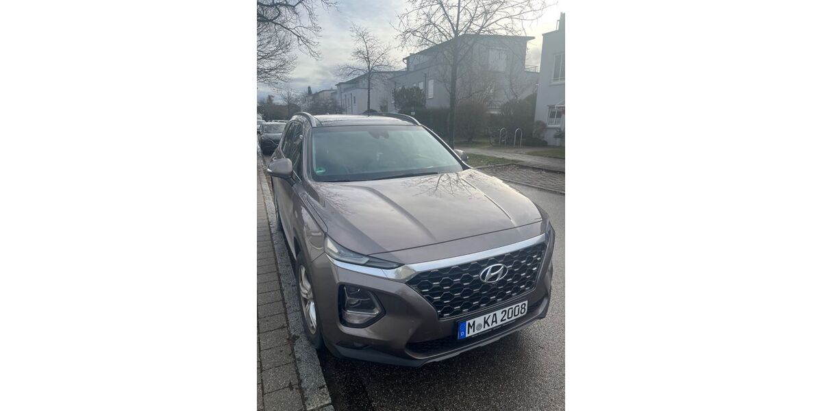 Hyundai SANTA FE 37.000 km 31.000 &euro; München 81827