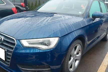 Audi A3 126.000 km 12.990 &euro; Oberwinter 53424