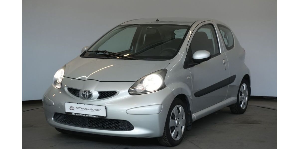 Toyota Aygo (X) 105.905 km 4.790 &euro; Kassel 34123