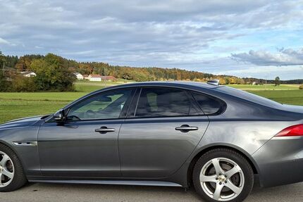 Jaguar XF 97.000 km 20.700 &euro; Maitenbeth 83558
