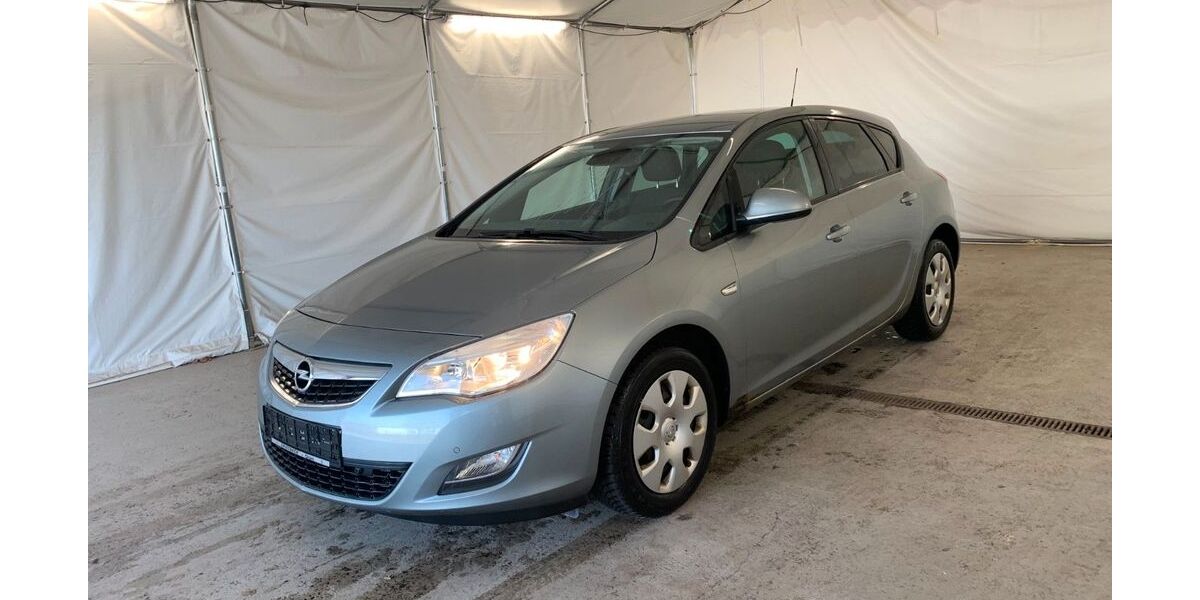 Opel Astra 143.000 km 3.490 &euro; Steinbach-Hallenberg OT Herges-Hallenberg 98587