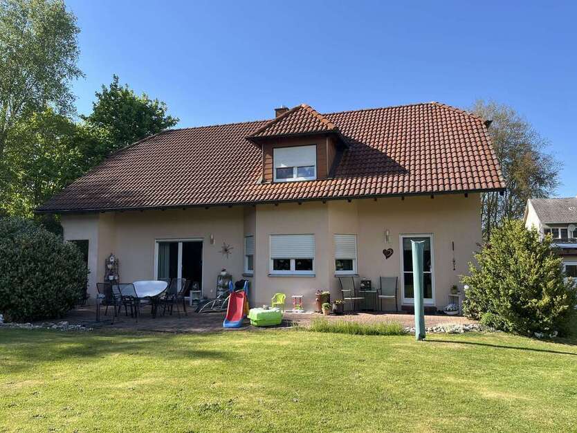 Haus zum Kaufen in Hof 560.000 € 180 m²