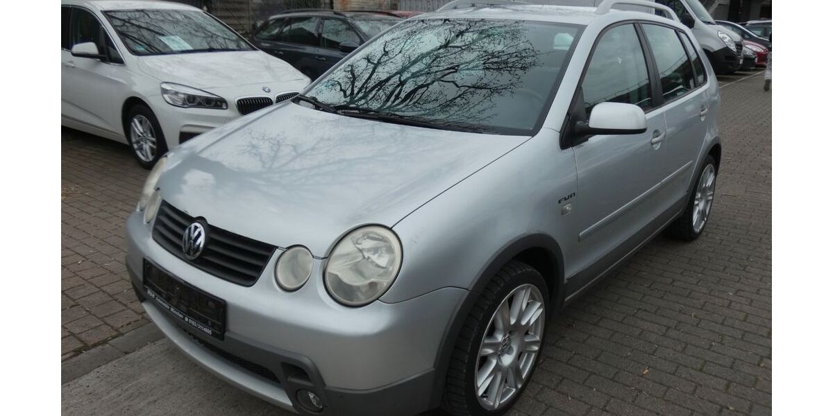 VW Polo 152.301 km 1.999 &euro; München 81825
